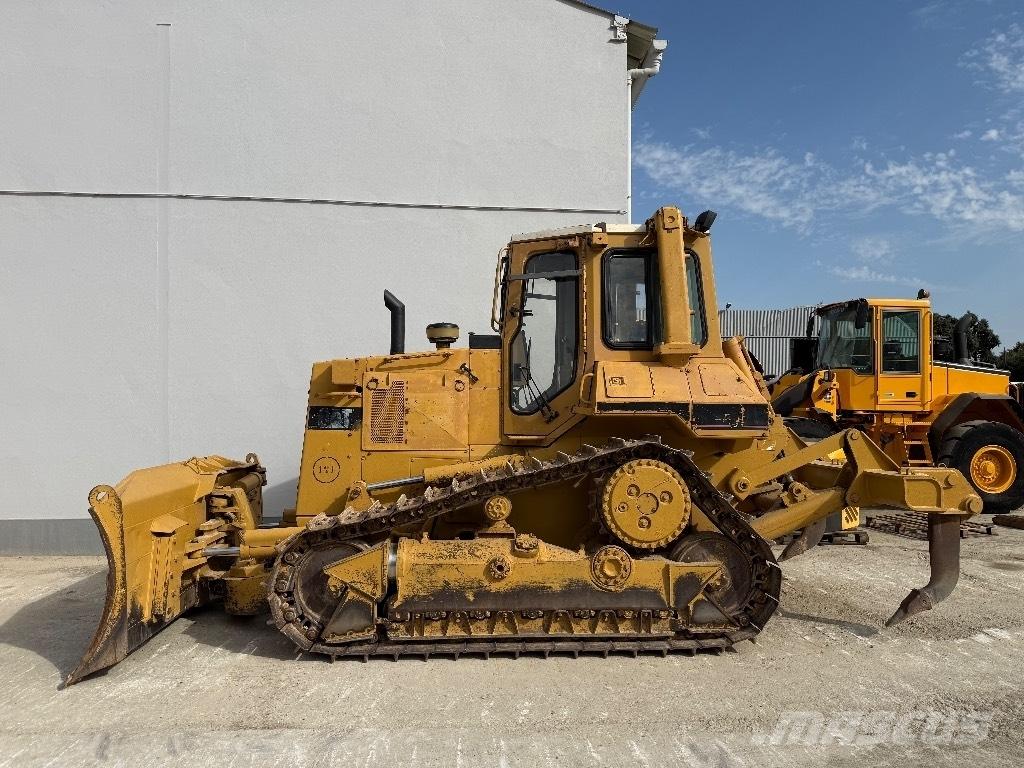CAT D 5 H Spycharki gąsienicowe