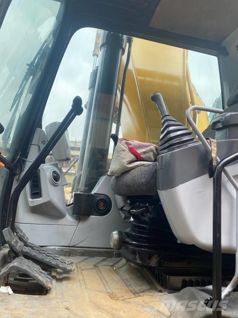 CAT 330 D Koparki gąsienicowe