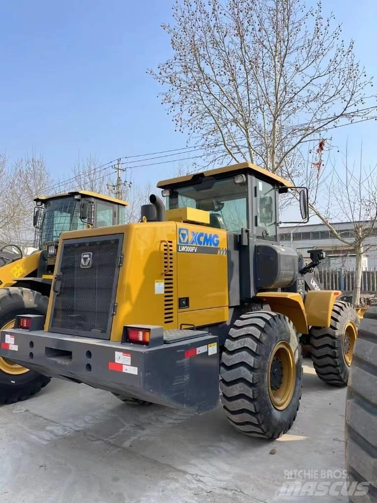 XCMG LW 300 FV Ładowarki kołowe