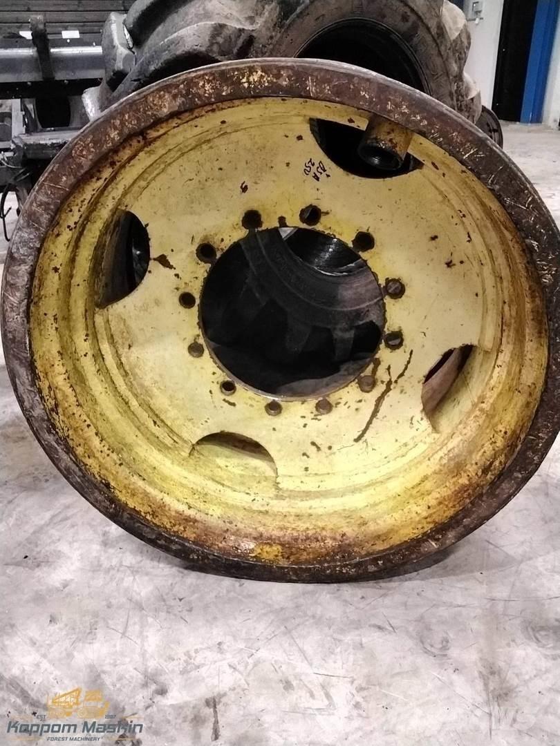 Ösa 250 20x34 Opony, koła i felgi