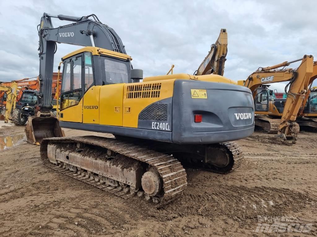 Volvo EC 240 C L Koparki gąsienicowe