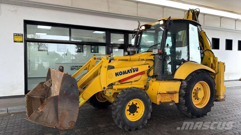 Komatsu WB 93 R Koparko-ładowarki