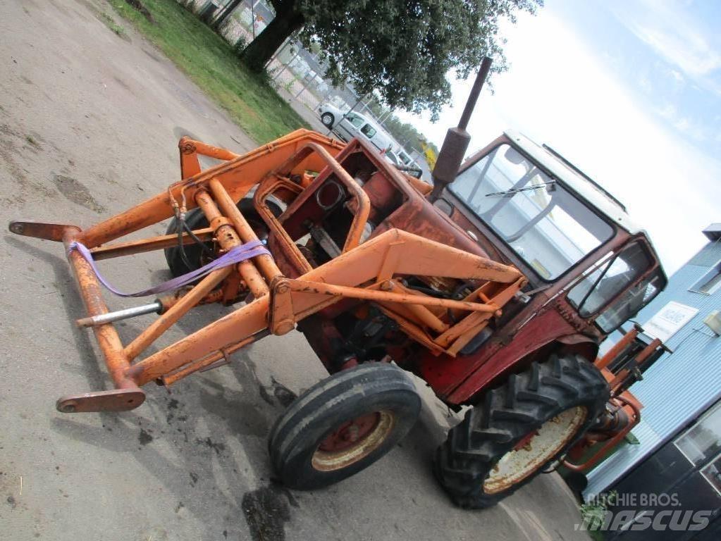 IH 523 Ciągniki rolnicze