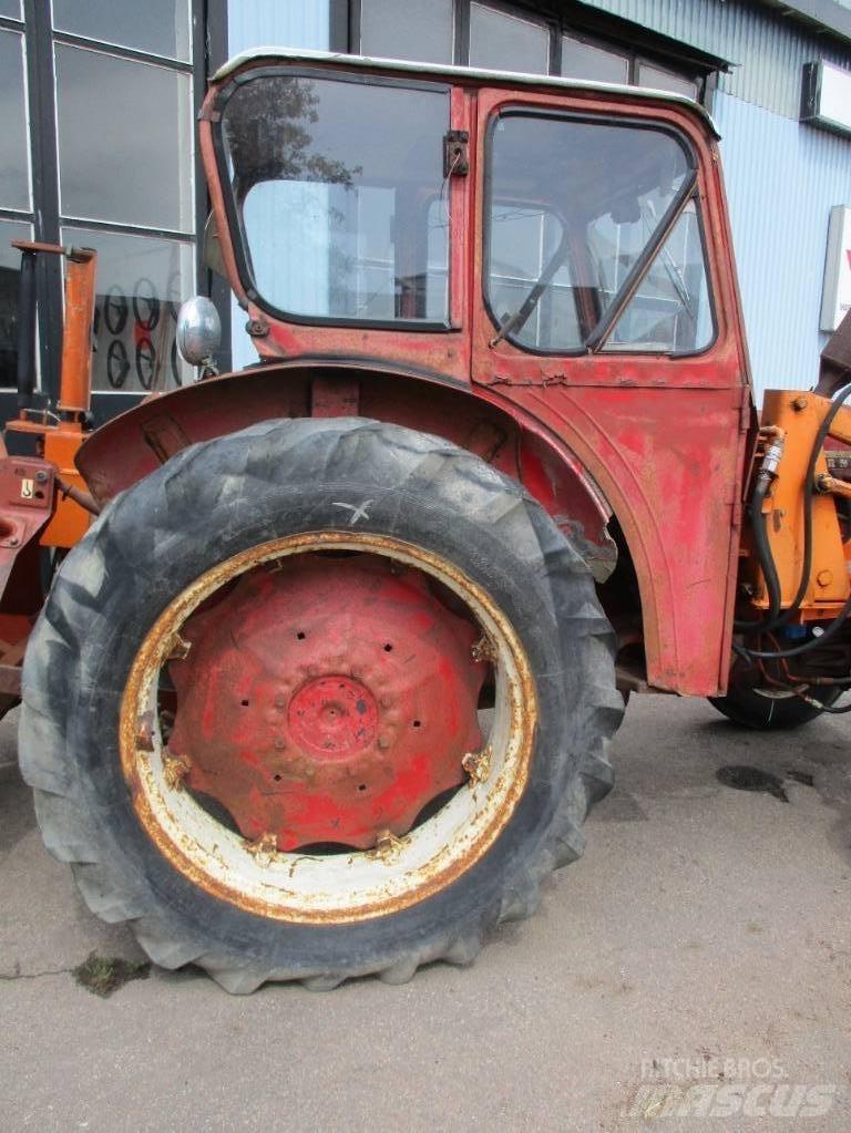 IH 523 Ciągniki rolnicze