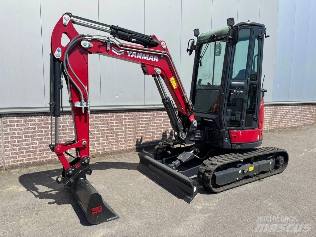 Yanmar VIO26 Minikoparki