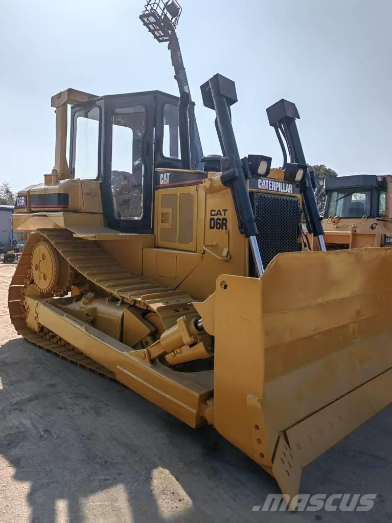 CAT D 6 R Równiarki