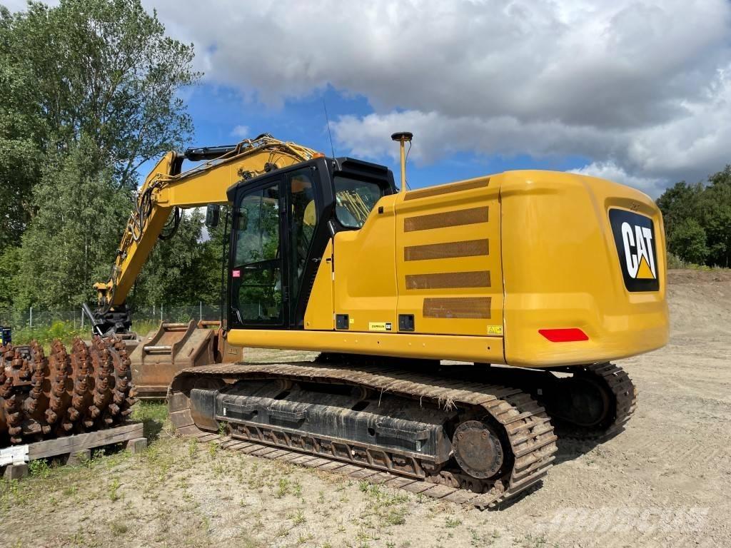 CAT 323 Koparki gąsienicowe