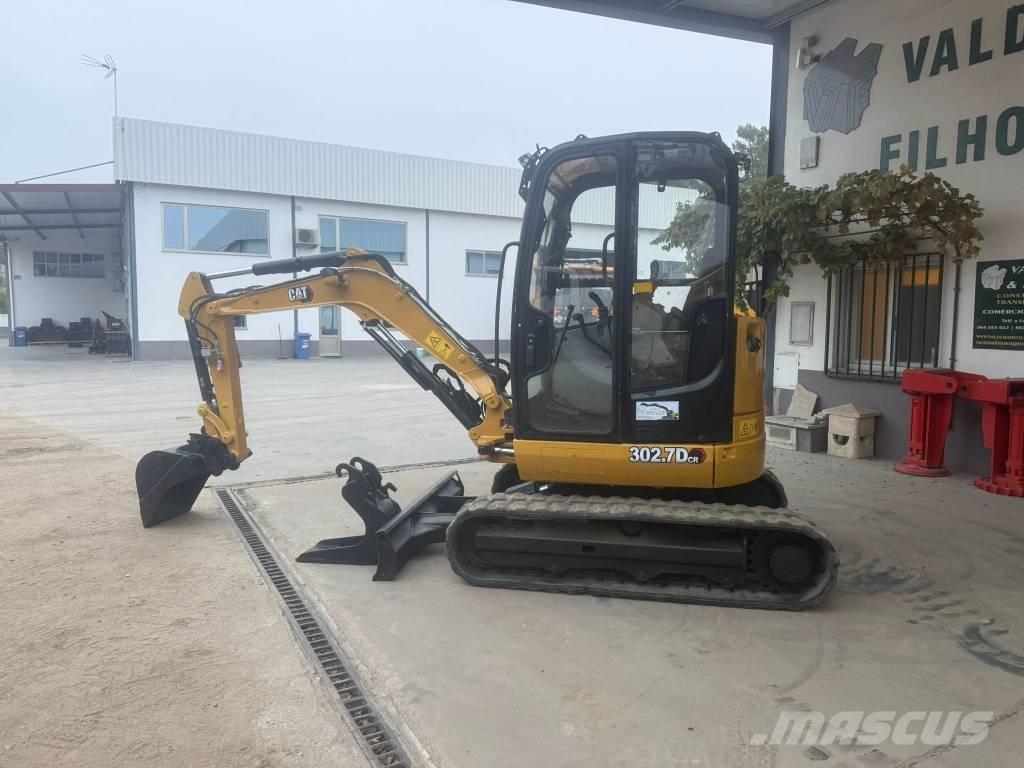 CAT 302.7 D CR Minikoparki