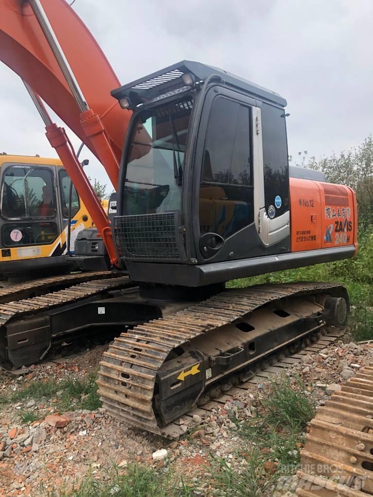 Hitachi ZX 240 Koparki gąsienicowe