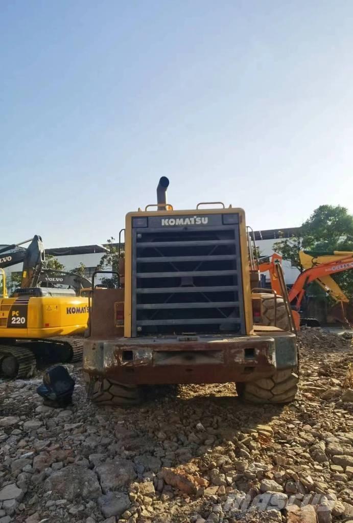 Komatsu WA 600 Ładowarki kołowe