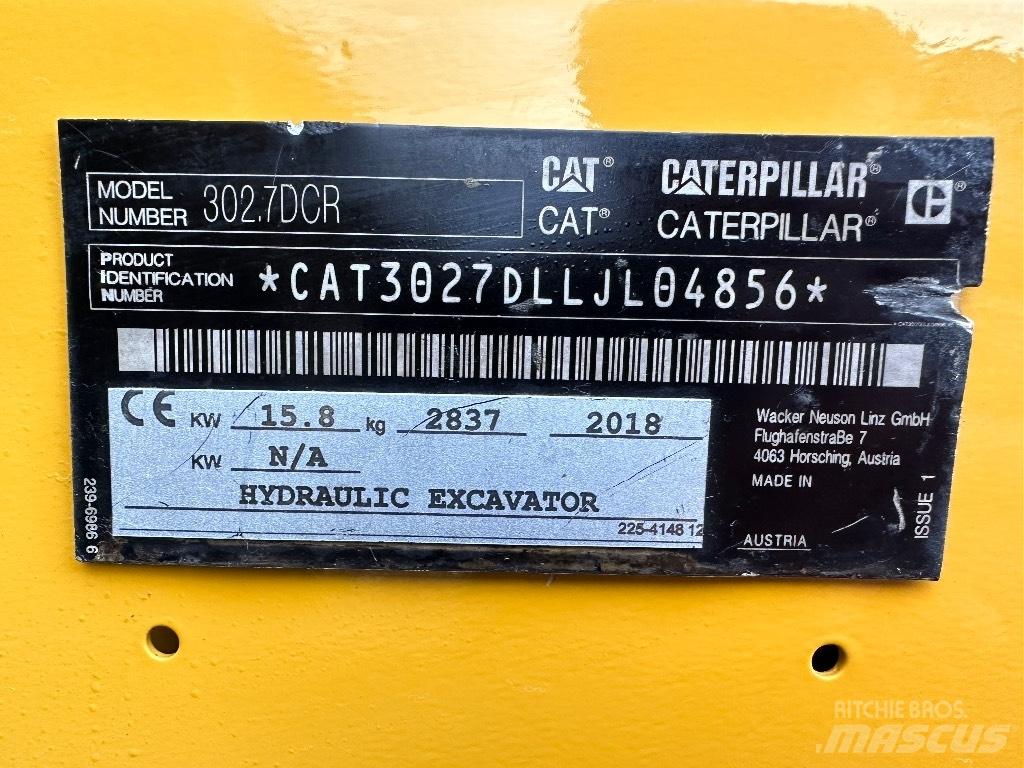 CAT 302.7 D CR Minikoparki