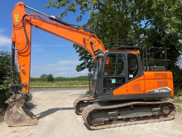 Doosan DX 140 LC-7 Koparki gąsienicowe