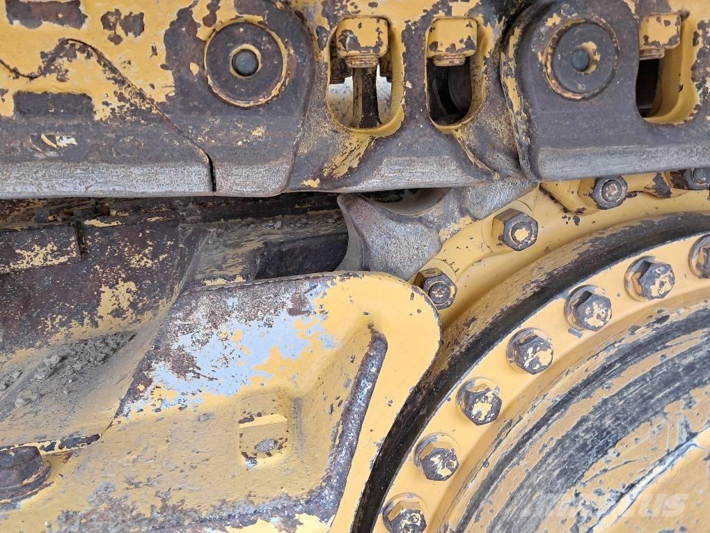 Komatsu D61PXI-24E0 Spycharki gąsienicowe