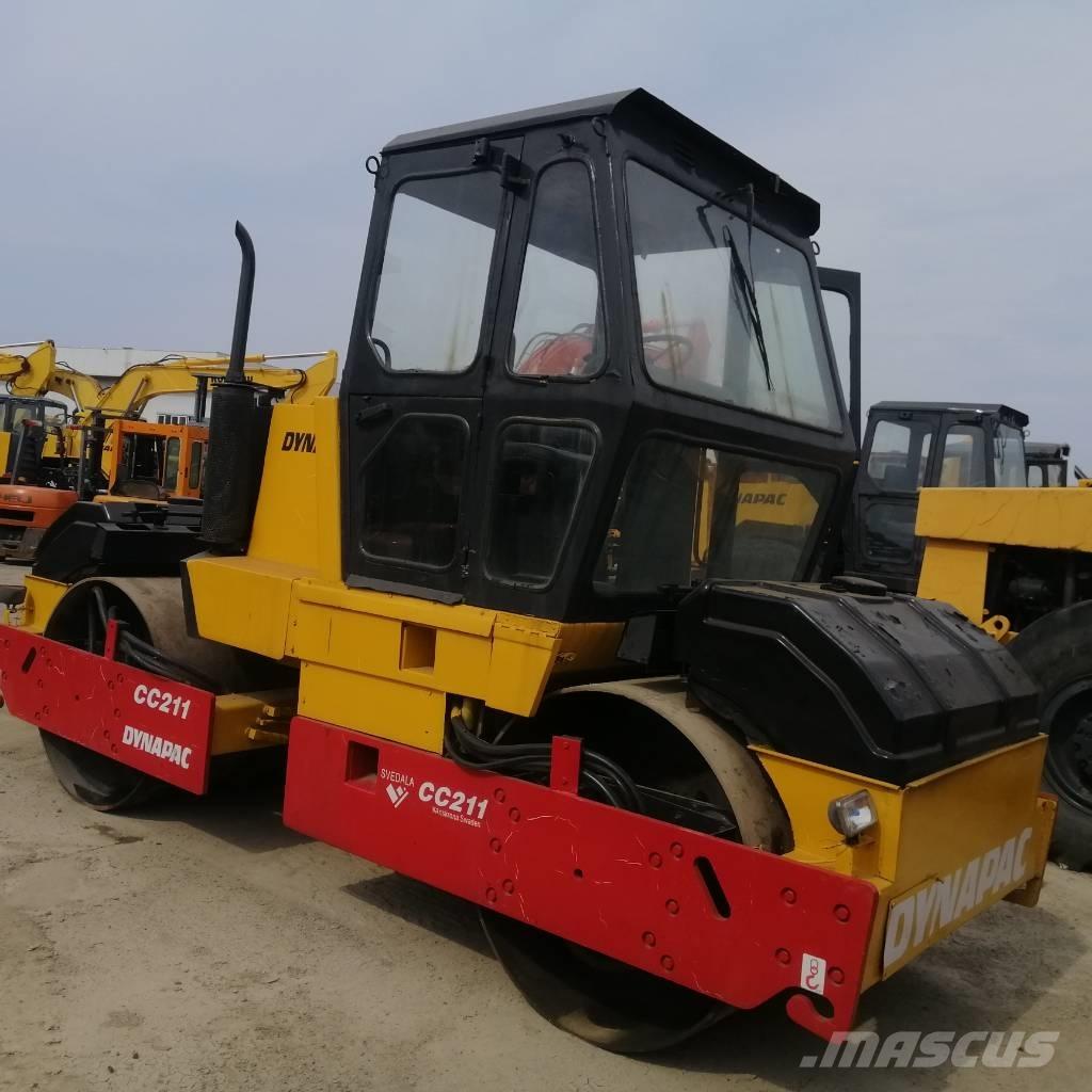Dynapac CC 211 Walce dwubębnowe