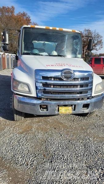 Hino Toilet Truck Cysterna