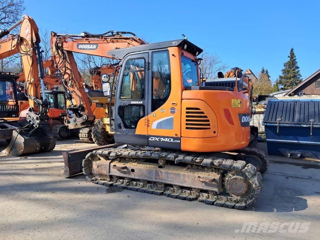 Develon DX 140 LCR-5 Koparki gąsienicowe