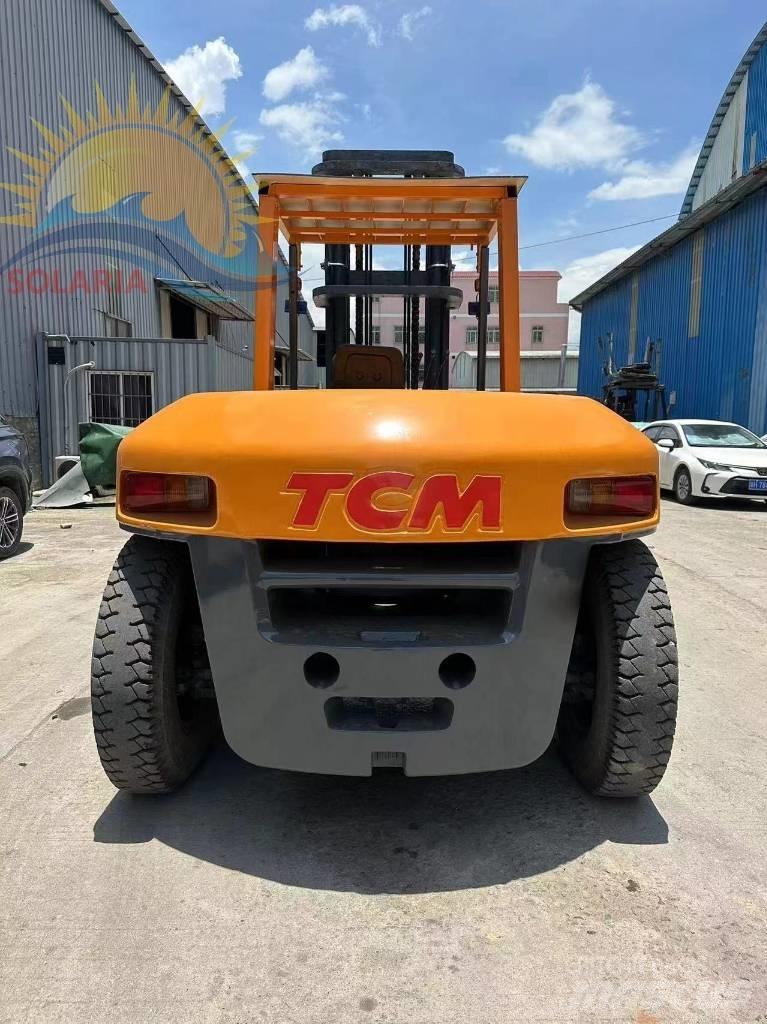 TCM 100 Wózki widłowe wysokiego składowania
