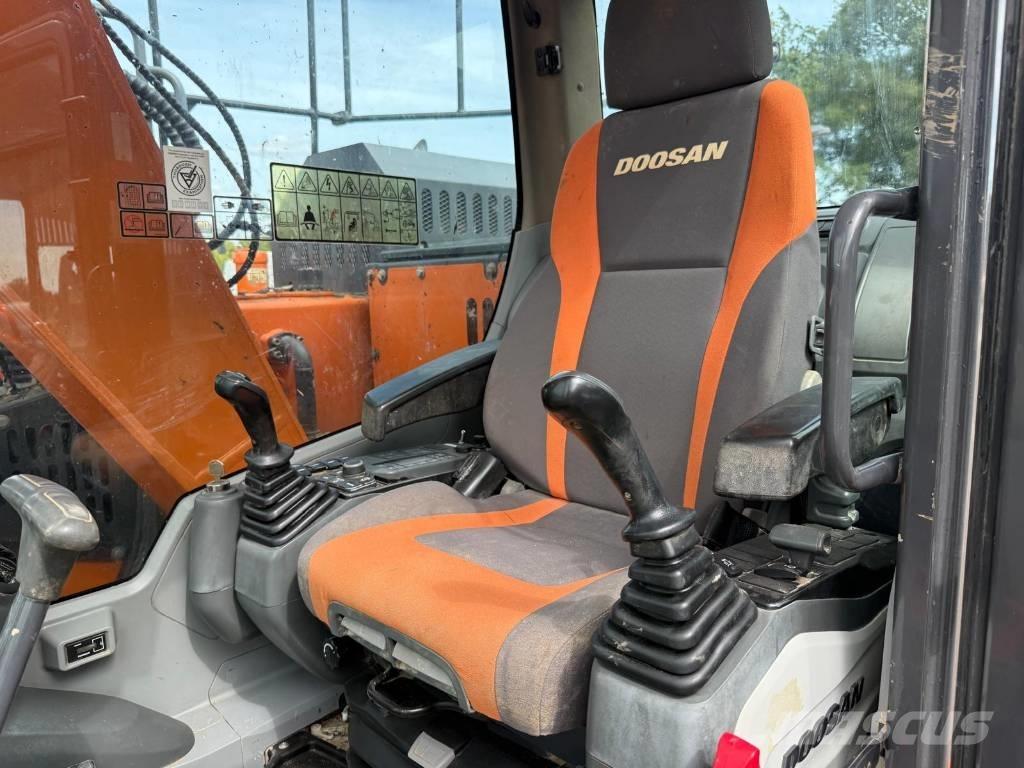 Doosan DX 140 LCR-5 Koparki gąsienicowe