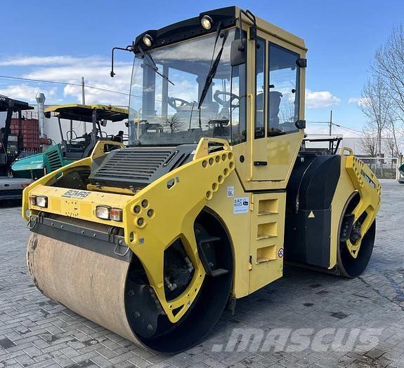 Bomag BW 161 AD-4 Walce dwubębnowe