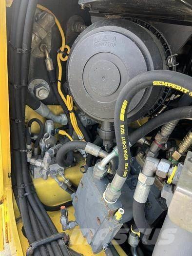 Bomag BW 161 AD-4 Walce dwubębnowe