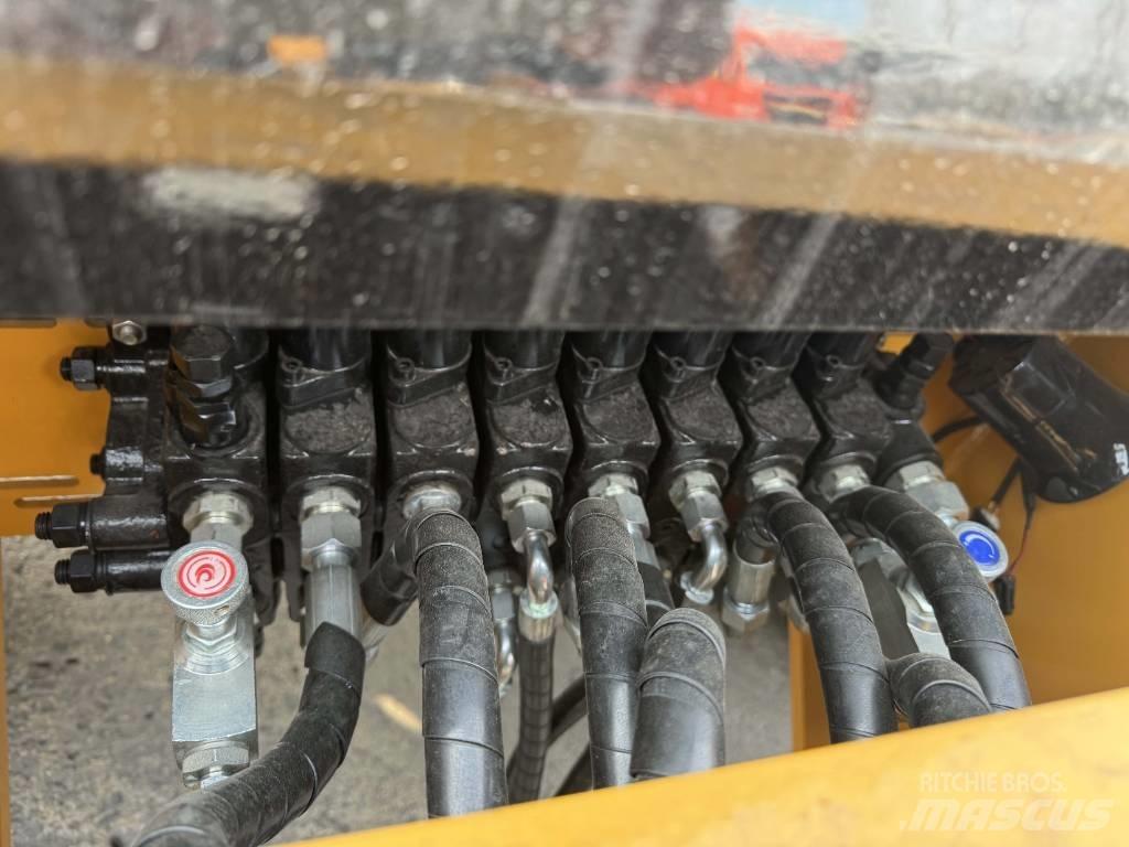 CAT 420 F Koparko-ładowarki