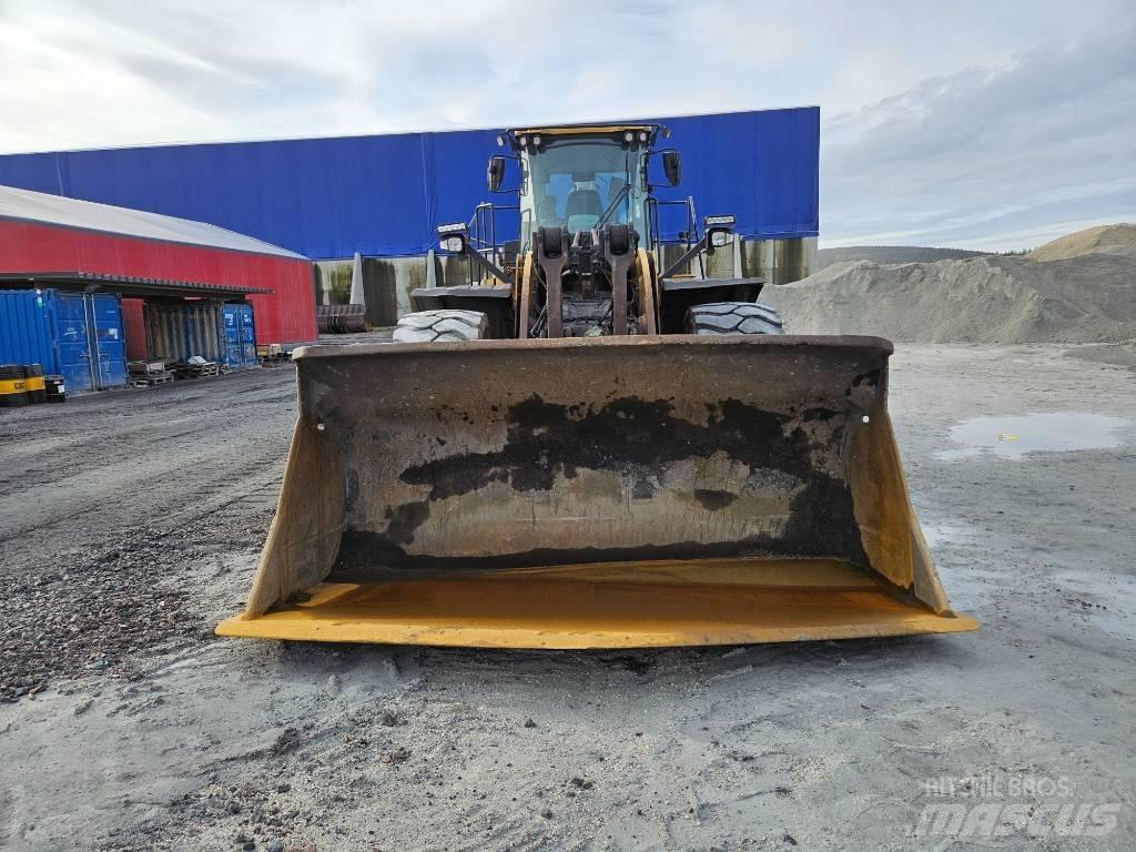 CAT 982 M Ładowarki kołowe