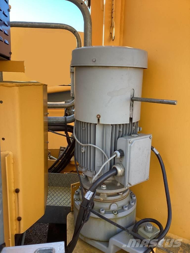 Potain MDT248-J10 Żurawie wieżowe