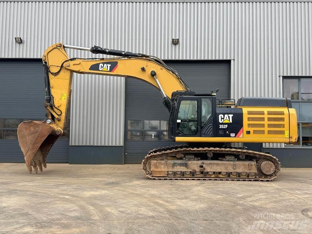 CAT 352F Koparki gąsienicowe