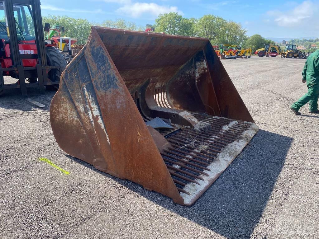 Volvo L 180 Łyżki do ładowarek