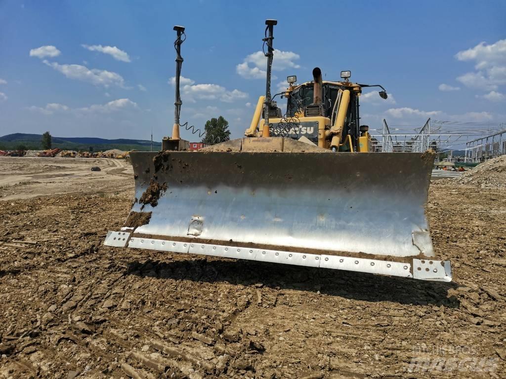 Komatsu D 65 PX-17 Spycharki gąsienicowe