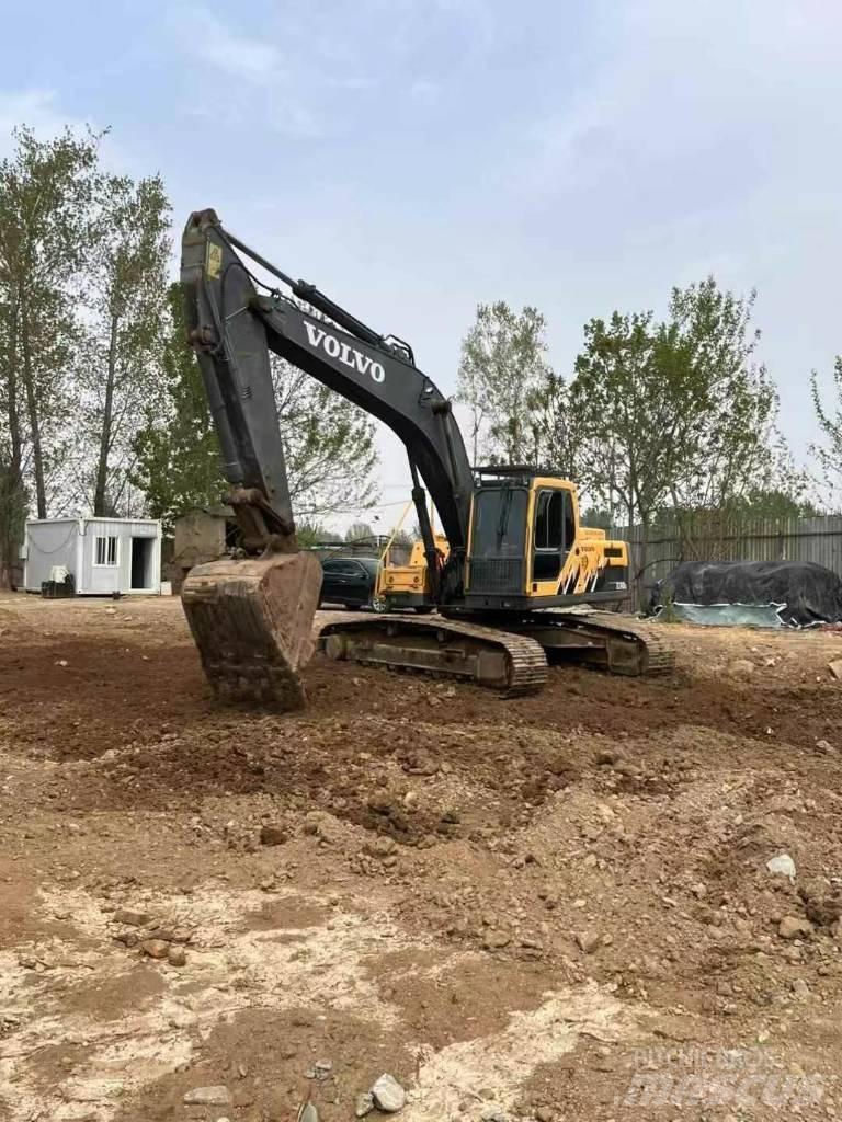 Volvo EC 240 Koparki gąsienicowe