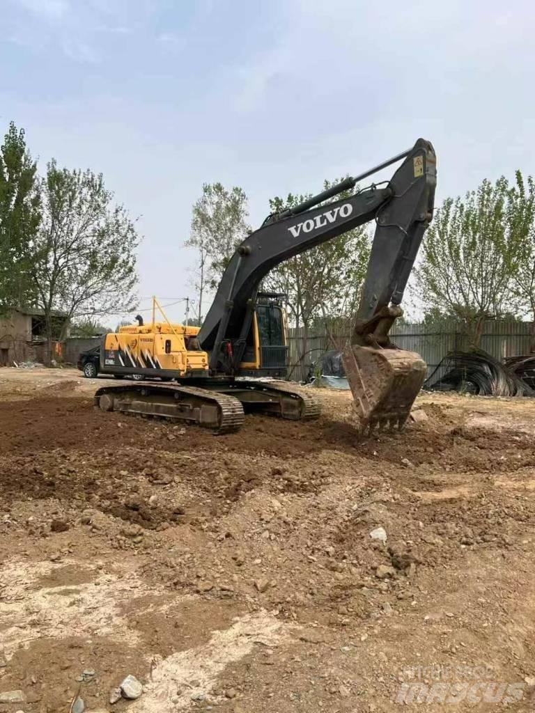 Volvo EC 240 Koparki gąsienicowe
