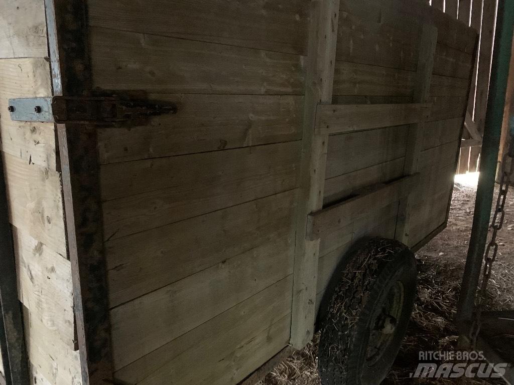  Djurkärra Inne przyczepy