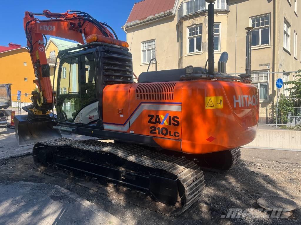 Hitachi ZX 210 Koparki gąsienicowe