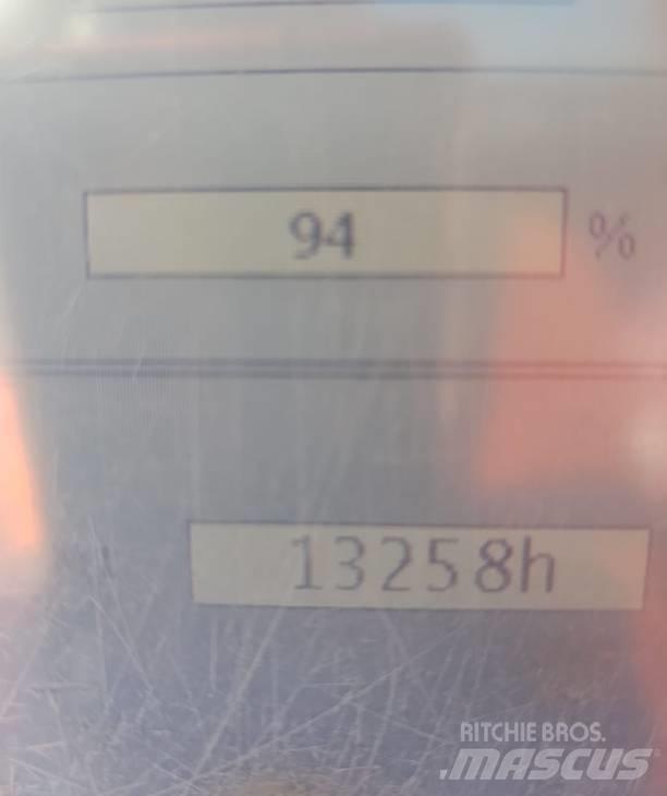 Demag CC2800-1NT Żurawie gąsienicowe