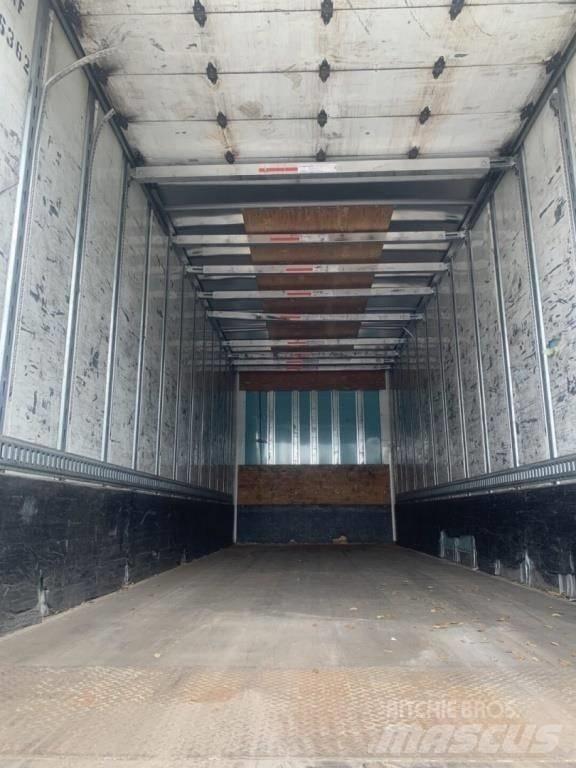 Utility PUP TRAILER Przyczepy ze skrzynią zamkniętą