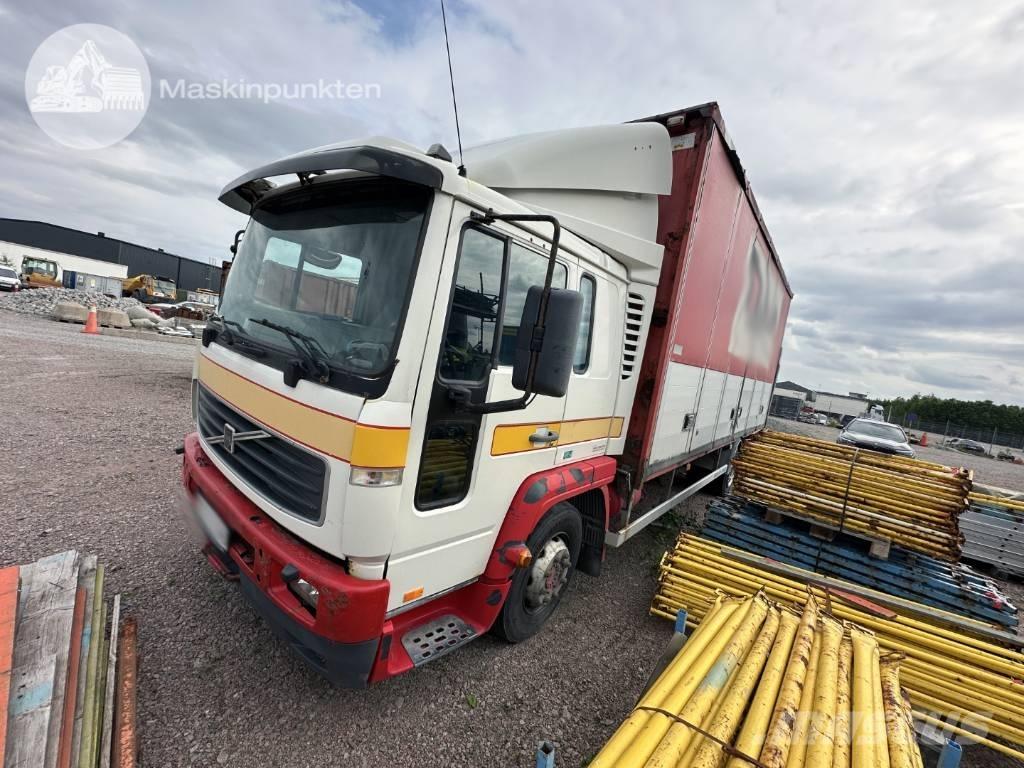 Volvo FL 6 Samochody ciężarowe ze skrzynią zamkniętą