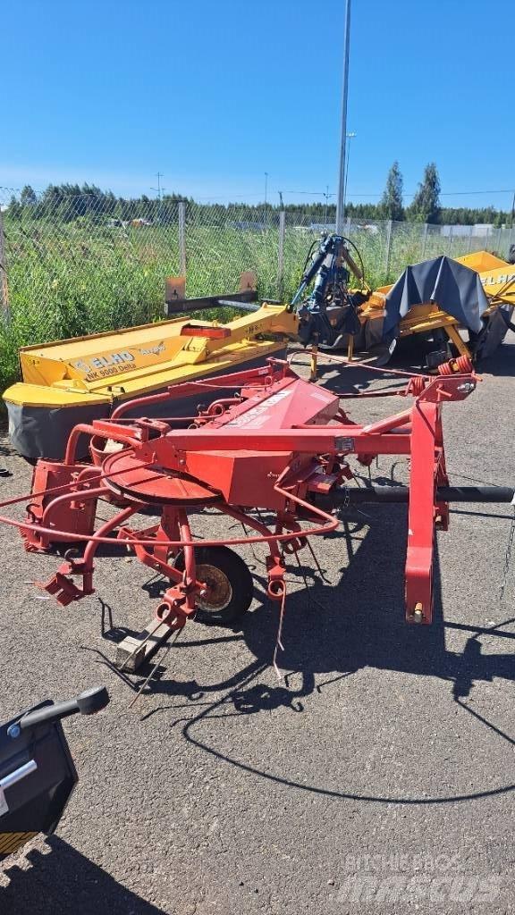 JF CR 320 Zgrabiarki i przetrząsacze