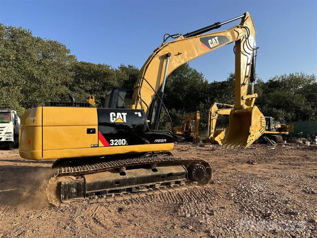 CAT 320D Koparki gąsienicowe