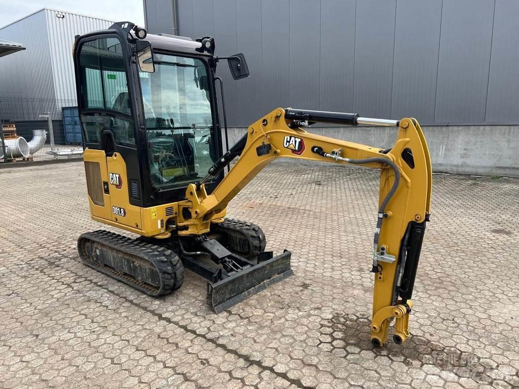 CAT 301.8 Minikoparki