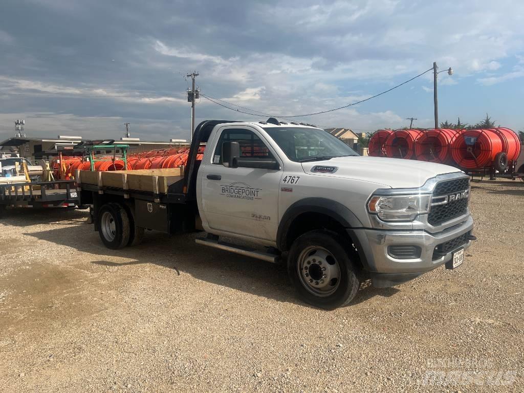 RAM 5500 Ciężarówki typu Platforma / Skrzynia