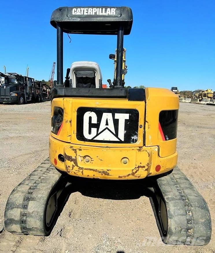 CAT 304 C CR Minikoparki
