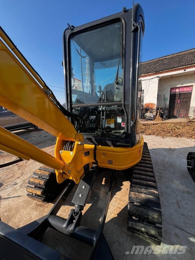 Komatsu PC 35 MR Minikoparki
