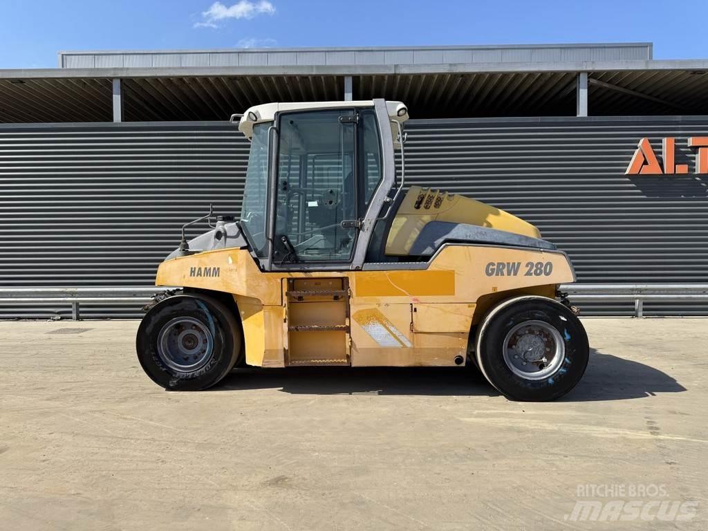 Hamm GRW 280-12H Walce ogumione