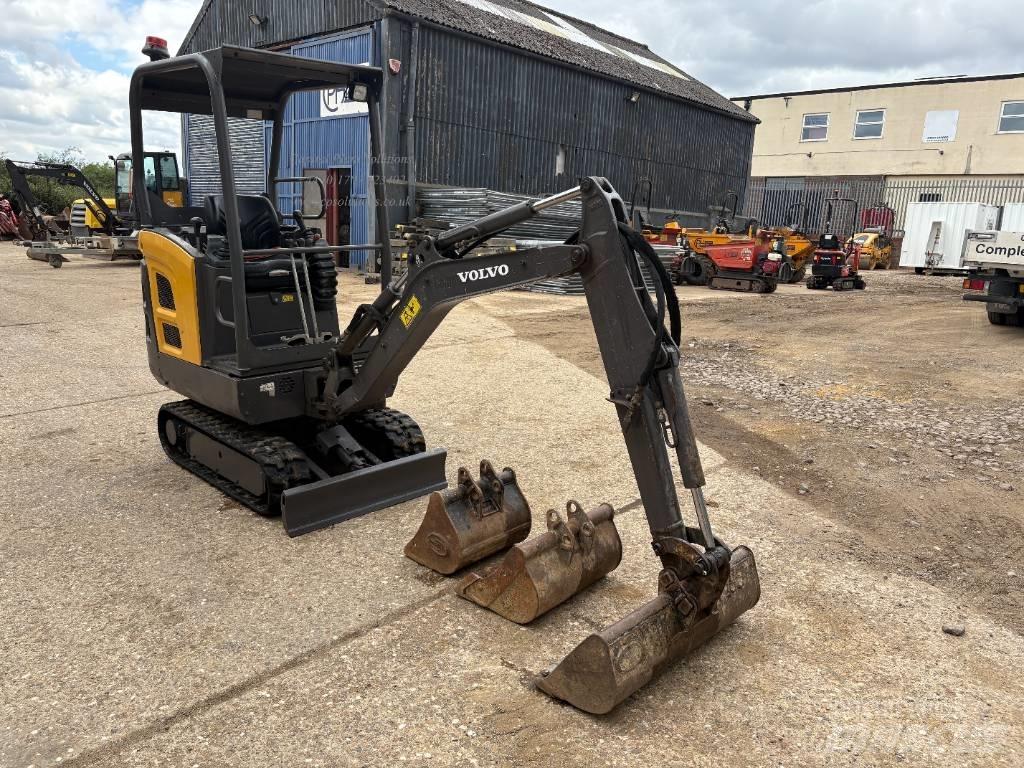 Volvo EC 15 D Minikoparki