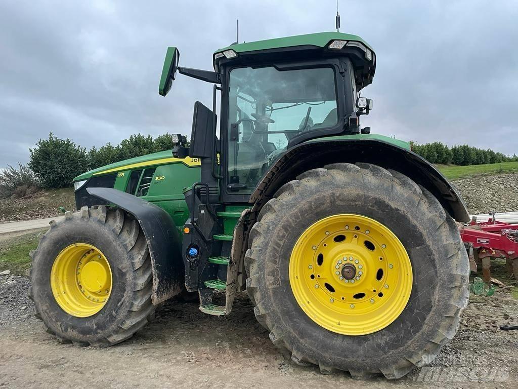 John Deere 7R 330 Ciągniki rolnicze
