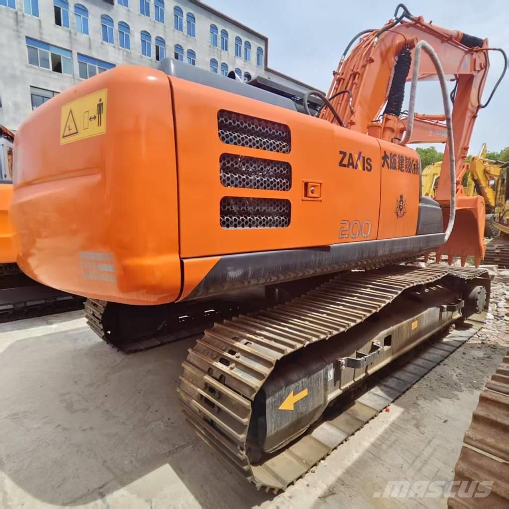 Hitachi ZX 200 Koparki gąsienicowe
