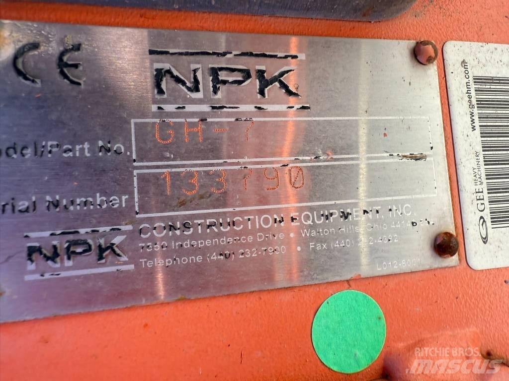 NPK GH 7 Młoty hydrauliczne
