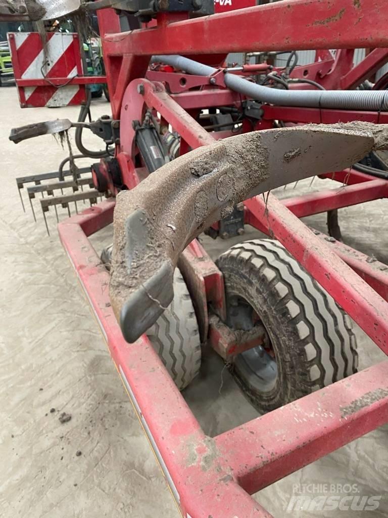 Horsch Terrano 6 FG Kultywatory