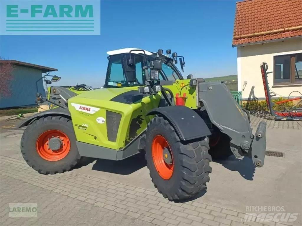 CLAAS scorpion 746 Ładowarki rolnicze
